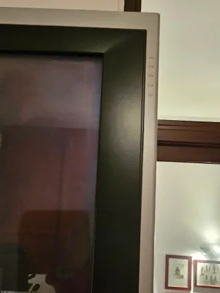 Televisor Loewe 42 Negro/Plata