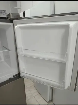 Nevera Daewoo A+ No Frost 160 X 55 X 62  CM