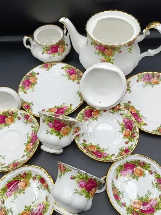 Juego de té Royal Albert Old Country Roses