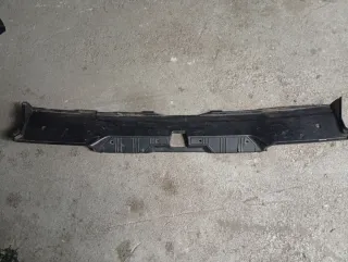 Panel cerradura maletero BMW e36.