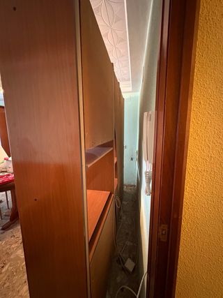 Mueble Comedor Madera y Cristal