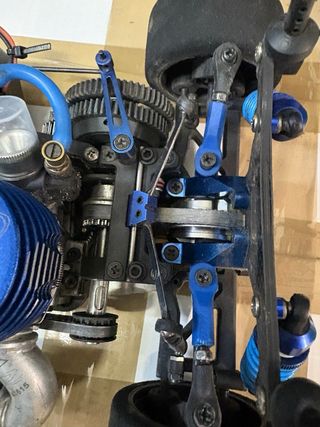 Kyosho V ONE RRR EVO 2 Coche RC competición