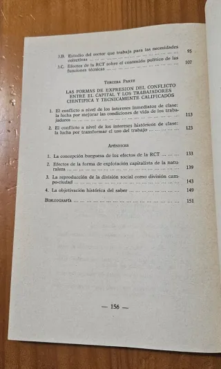 Los profesionales en la sociedad capitalista (E...