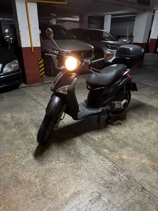 Moto 125 Piaggio Liberty