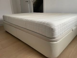 Cama canapé y colchón 135x190