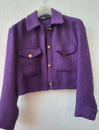 Chaqueta Zara Morada Botones Dorados