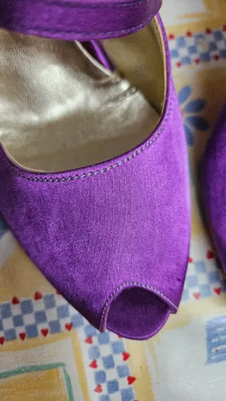 Sandali viola Square con cinturino