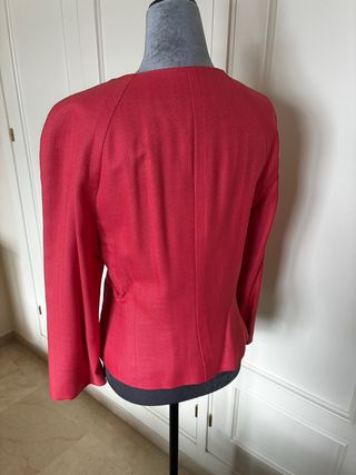 Chaqueta Zara Coral