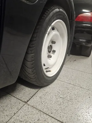 Llantas 106 rally con neumaticos goodyear