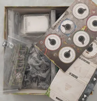 Tras la Caída Juego de Mesa