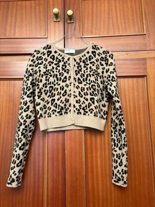 Chaqueta leopardo Bershka