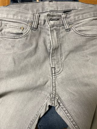 Lote 3 Pantalones: Vaqueros y Chino