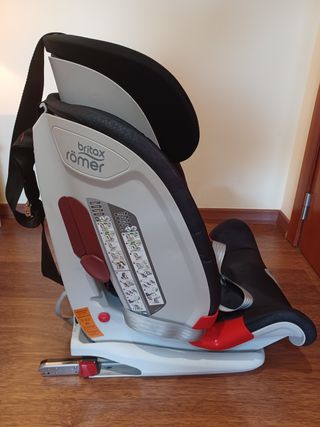 Silla de coche Britax Römer Advansafix.