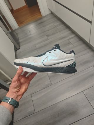 Lote Zapatillas Baloncesto Nike Talla 49.5