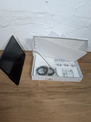 Monitor Portátil Táctil 16"