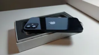 iPhone 12 64GB Negro