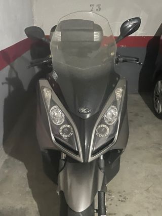 Kymco Superdink 125i ABS Scooter