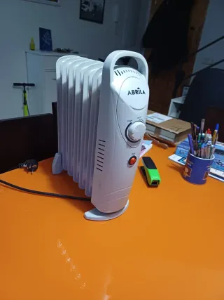 Radiador eléctrico pequeño Abrila