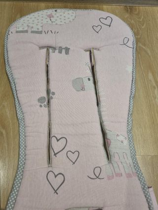 Funda universal silla bebé rosa