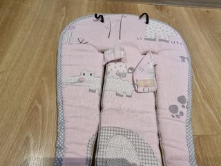 Funda universal silla bebé rosa