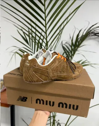 New Balance x Miu Miu 530 Beige/Marrone taglia 39