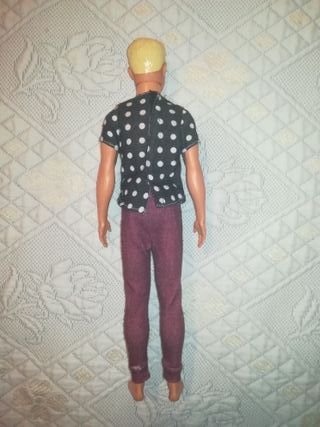 Boneco Ken Fashionistas FJF72