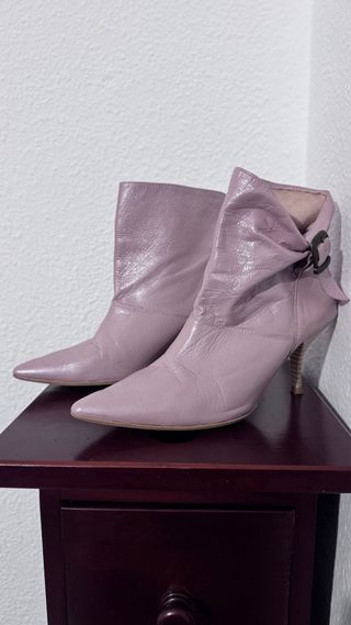 Botines piel rosa