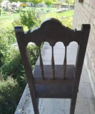 6 Sillas de Madera Marrón