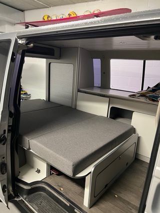Asiento Cama Camper Gris