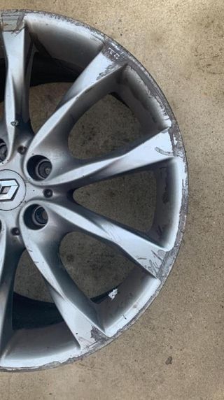 R18 llanta renault megane iii renault sport 260686