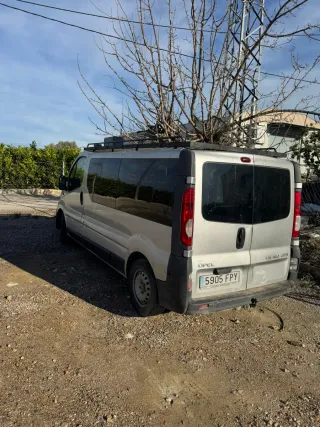 Furgoneta 9 plazas, OPEL VIVARO Año 2007