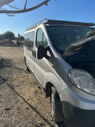 Furgoneta 9 plazas, OPEL VIVARO Año 2007