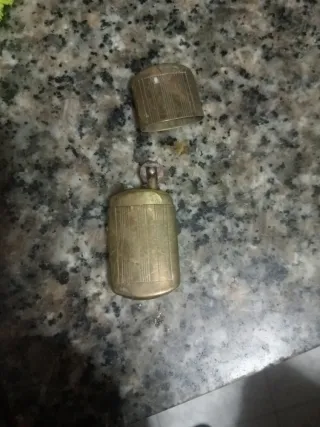 Mechero antiguo bronce chispa