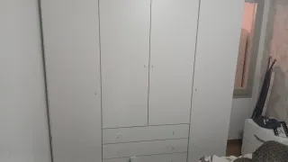 Armario blanco 4 puertas y 3 cajones