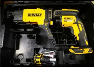 Maletin Dewalt tstak II con inserto para pladur