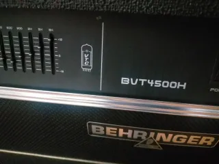 Cabezal Bajo Behringer BVT4500H