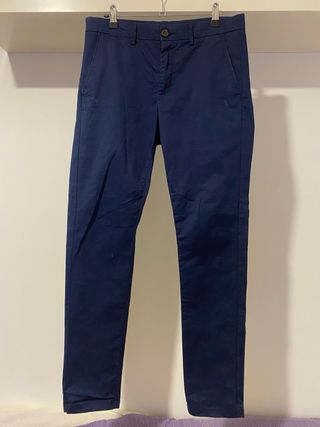 Pantalón chino azul marino chico/hombre