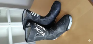 Botas de moto TCX carretera