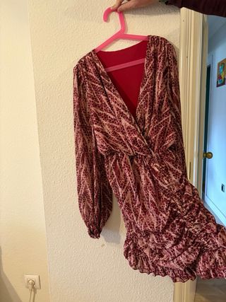 Vestido Budeo Arreglado Beige y Rojo