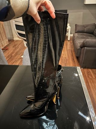 Botas altas efecto piel de serpiente