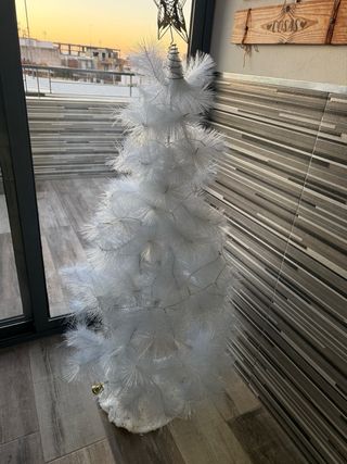 Árbol de Navidad Blanco con Estrella Dorada