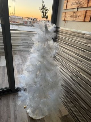 Árbol de Navidad Blanco con Estrella Dorada