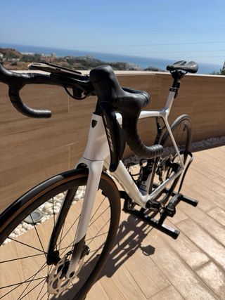 Bicicleta Trek Madone 8 Carbono SL6