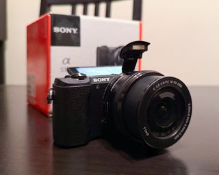 Cámara Sony Alpha a5100 + Bolso