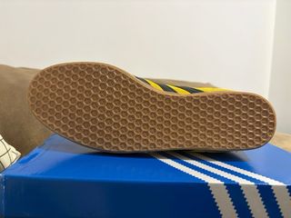 Adidas Gazelle Rekive x Jamaica Amarillas 44/2