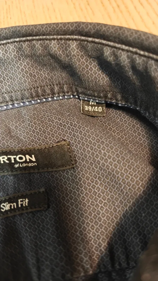 Camisa Burton - Talla M Slim Fit