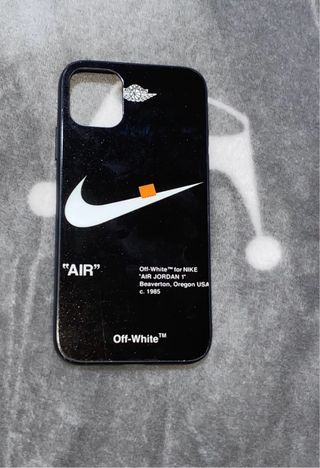 Funda iPhone 11 Off-White x Nike Air Jordan