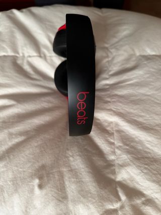 Auricolari Beats Rossi e Neri