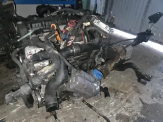 Motor Audi A4 1.9 TDI con caja 6 velocidades
