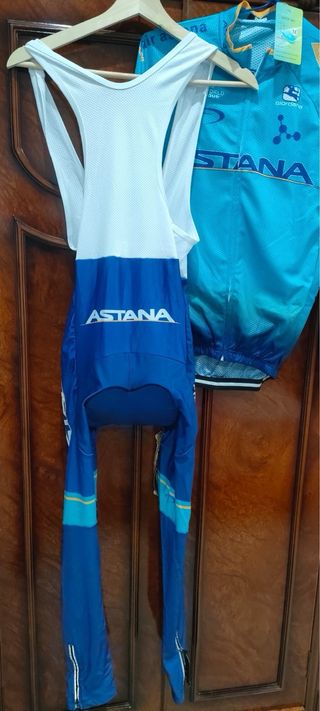 Equipación Ciclismo Astana Team Talla M
